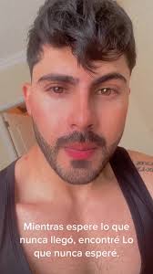 Te esperé, llegué a sentir que me moría. Te esperé, como la luna espera el  día. Lo intenté, pero continuó la vida. Te esperé, pero el tiempo cerró la  herida. Descubrir tantas mentiras durante el ...