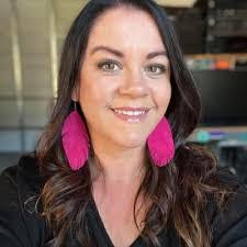 Germaine Dillon's Instagram, Twitter & Facebook