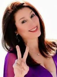 Reel by Evie Diaz Financial Empowerment Speaker (@eviediazspeaks) · August  6, 2025