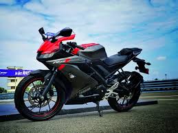 Check out 238 photos of yamaha yzf r15 v3 on bikewale. Yamaha Yzf R15 V3 Review More Bang For The Buck