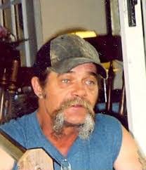 Lewis Weller's Instagram, Twitter & Facebook