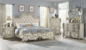 Cortinella cherry 3 pc queen poster bed. Braylee 6 Piece Traditional Bedroom Set In Antique White Finish By Acme 27180