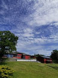 The district consists of the southern coastal regions of the old hordaland county (now part of vestland county). Hennie Som Er Sommervikar For Sunnhordland Folkehogskole Facebook