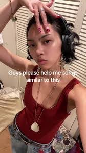 Tiffany Shook's Instagram, Twitter & Facebook