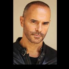 Celebrity Love Island (TV Series 2005–2006)