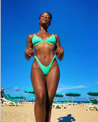 Information and translations of iza in the most comprehensive dictionary definitions resource on the web. Pin On Singer Cantora