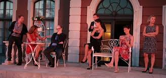 Eric assous a reçu le molière du meilleur auteur de théâtre 2015. Les Belles Soeurs Trg