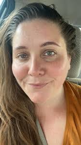 Ashley Caplinger's Instagram, Twitter & Facebook