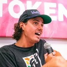 Drew Snider's Instagram, Twitter & Facebook