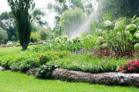 If you want to install landscape edging on your property, you'll probably use either plastic, brick, or metal edging. 8 Awesome No Dig Garden Edging Ideas You Should Check Out Garden Tabs