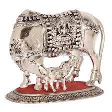 The traditional gift for your 25th wedding anniversary is sterling silver, a precious metal that stands the test of time. Memorable Wedding Gifts For Guests From India Buy Indian Christmas Gifts Home Decoration Indian Wedding Anniversary Gifts Indian Wedding Return Gift For Guests Product On Alibaba Com