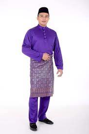 Aaron aziz kecewa apabila baju raya beliau bersama dengan jakel menjadi mangsa cetak rompak. Jakeltextile Photos Facebook