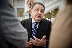 Marian vanghelie a scăpat de arestul la domiciliu! Q 3sm2cjyatrsm