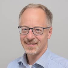 Referent*innen • Seite 7 von 44 • ARS Akademie