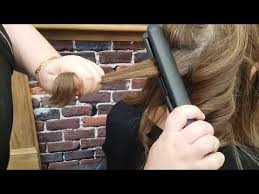 طريقة لف الشعر بالستريتنر او الكاويه Youtube Hair Hair Straightener Beauty