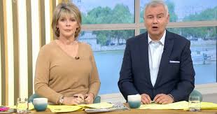 Tv presenter eamonn holmes is at the centre of a controversy after casting doubt on media outlets that debunk the myth that 5g causes coronavirus. Eamonn Holmes Clarifies Comments About Coronavirus And 5g After Facing Backlash Huffpost Uk