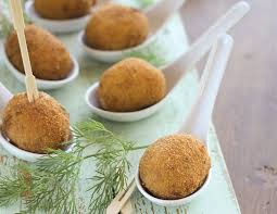 Des Accras Au Basilic Facon Lignac Un Delice A L Aperitif Recette Croquette De Jambon Recette Croquettes