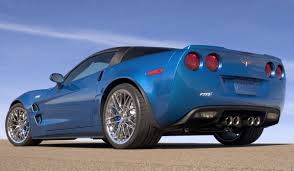 The c6 z06 combined the latest technologies with big brakes, bigger tires, and the biggest, naturally aspirated v8 with this in mind, small revisions were made to the z06 over the course of its seven year run. Chevrolet Corvette C6 2004 2013 Tehnicheskie Harakteristiki I Cena Fotografii I Obzor