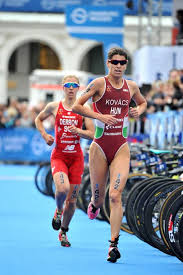 A sportolók remekül teljesítettek, de közülük is kiemelkedett szerafin zsófia, aki olimpiai távon szerzett ezüstérmet. Athlete Profile Zsofia Kovacs World Triathlon