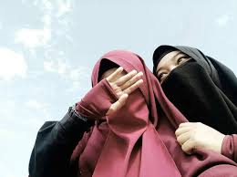 Kehilangan seorang teman bisa sama menyakitkannya dengan putus dengan pacar. Tutuplah Matamu Ketika Kau Mendapati Orang Orang Yang Menghujatmu Dan Tetaplah Menatap Kedepan Sebab Langit Kesuksesan Akan Men Niqab Pejuang Wanita Gaya Hijab