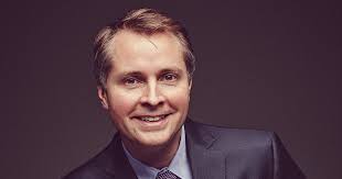 Jonathan Sands's Instagram, Twitter & Facebook