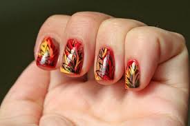This dark and gloomy marble nail design is one perfect for halloween and just an all around stunner. Fall Nail Designs 2019 Top 20 Pictures Yve Style Com