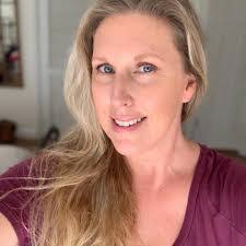 Nicole Tabor's Instagram, Twitter & Facebook