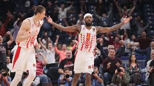 Kadrosunda bir sakatlık bulunmayan anadolu efes ise yabancı olarak dışarıda tibor pleiss, james anderson, brock motum ve shane larkin kaldı. Lorenzo Brown Fenerbahce Beko Da Fenerbahce Spor Kulubu