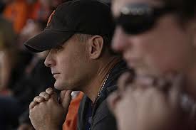 Rangers' home runs turn Giants' momentum