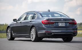 Bmw 7 Series Pictures Photo Gallery Car And Driver Bmw Serie 7 Bmw Voiture
