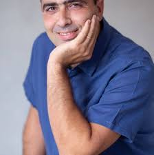 גיא ביסמוט, מטפל בביבליותרפיה