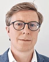 Acting Responsibly in Cyberspace: Lessons from the Defence Industry