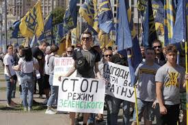 «нацкорпус» заявляє про політично вмотивоване переслідування, а сбу оприлюднює фрагменти із оперативних записів. Woid1ohvm8szqm