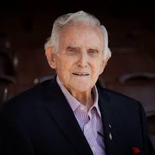 Legendary Australian All-rounder Alan Davidson Passes Away at 92