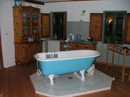 Baut gemeinsam mit uns dieses highlight für spaß, freude und entspannung. Holzbadewanne Badewanne Holzbadewanne