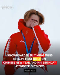 22 never looked so golden. ????? On his birthday — during Chinese New Year —  Su Yiming claimed China's first gold of the Milano-Cortina 2026 Winter  Olympics. He sang through tears as