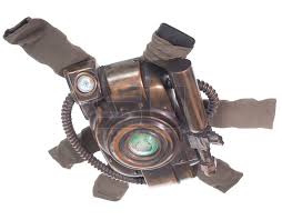 Découvrez cette photo de dax shepard sur les 167 photos de dax shepard disponibles sur 68 / 167 photos. Zathura A Space Adventure Space Suit Chest Pack Dax Shepard