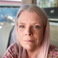 50+ "Joanne Arthur" profiles