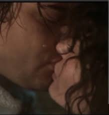 Jigolo Çağatay Ulusoyun Ebru Şahin ve Şenay Gürler ile ateşli sahneleri  sızdı: Tam Bir Centilmen - Sayfa 26