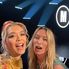 Margo Carr's Instagram, Twitter & Facebook