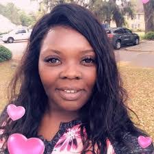 Lakendra Mitchell's Instagram, Twitter & Facebook