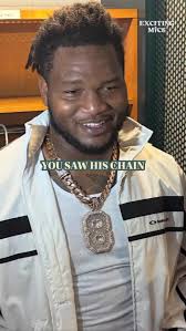 That’s one expensive chain 😭😳, #excitingmics #cooperdejean  #reedblankenship #eagles #flyeaglesfly