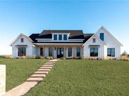 120 Cresson Ct China Spring Tx 76633 Mls 186895 Zillow Modern Farmhouse Exterior Farmhouse Style House Farmhouse Exterior