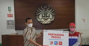 Pt pertamina patra niaga pun senantiasa menerapkan sejumlah antisipasi dalam menjamin keamanan dan juga kelancaran distribusi bbm di jabodetabek. Pertamina Patra Niaga Salurkan Bantuan Apd Melalui Iluni Fik