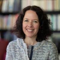 Isabel Roche's Instagram, Twitter & Facebook