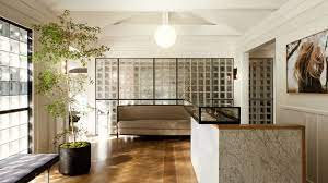 Lushome shares modern ideas for building bathroom walls with glass blocks. Glass Blocks Are Cool Again Here S Why You Should Care Architectural Digest