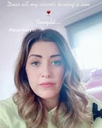 Janet Dickie's Instagram, Twitter & Facebook