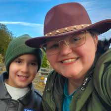 We are cousins so we do this all of the time to see if anyone notices  #funny #officehumor #adoptionattorney #lawfirm