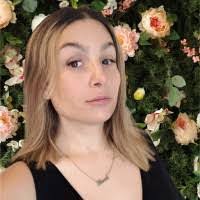 Sarah Cooney's Instagram, Twitter & Facebook