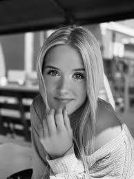 Sadie Simpson's Instagram, Twitter & Facebook